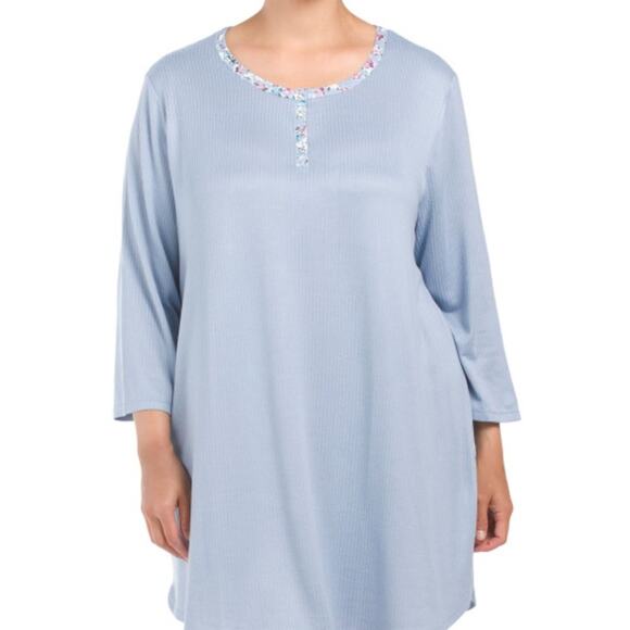 Ellen Tracy Women's Plus Nightgown Ribbed Henley Sleepshirt Soft Blue Size 3X - Picture 1 of 3